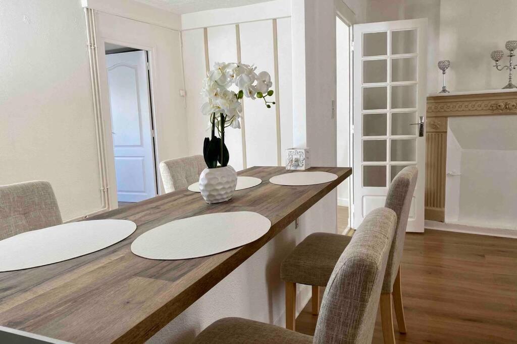 Apartmán Le Roi Avranches Exteriér fotografie