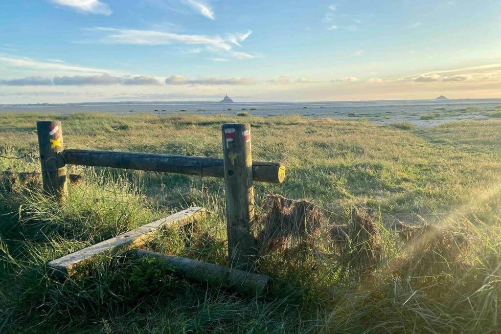 Apartmán Le Roi Avranches Exteriér fotografie
